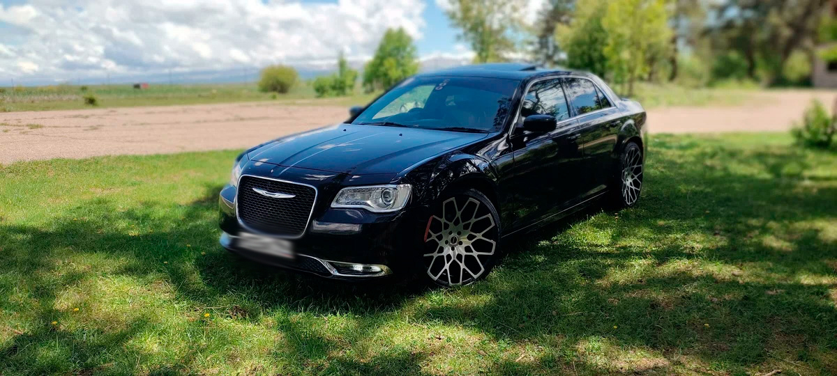 Chrysler 300C аренда Chrysler 300C аренда